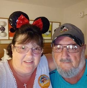 Meet your Posher, Leona